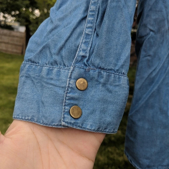 Style & Company Chambray look Shirt - Picture 4 of 8